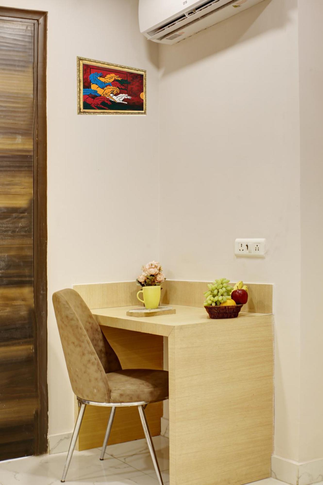 Limewood Stay - Fortis Hospital Gurgaon Exterior foto